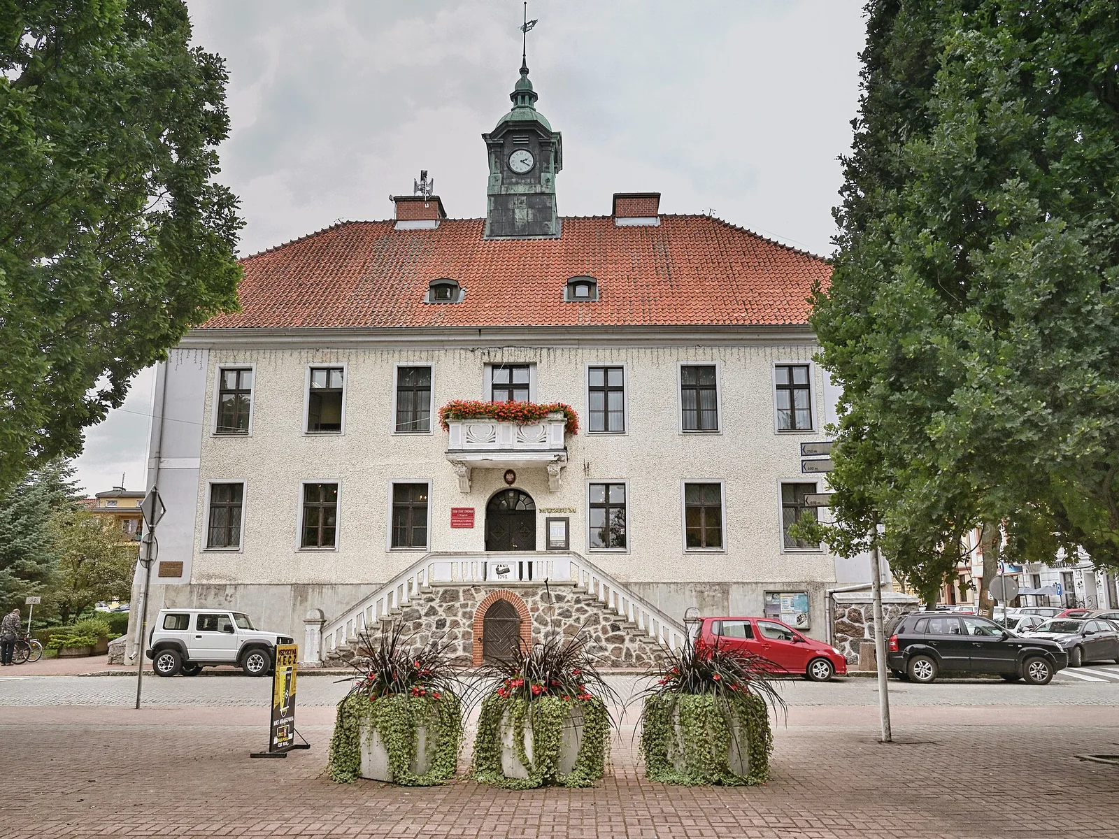 Zabytkowy ratusz w Mrągowie